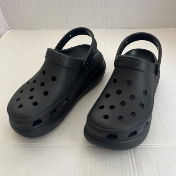 CROCS Shoes - Crocs Iconic Comfort Cush Platform Clogs 7M 9W Black Healthcare Work Chunky Y2K